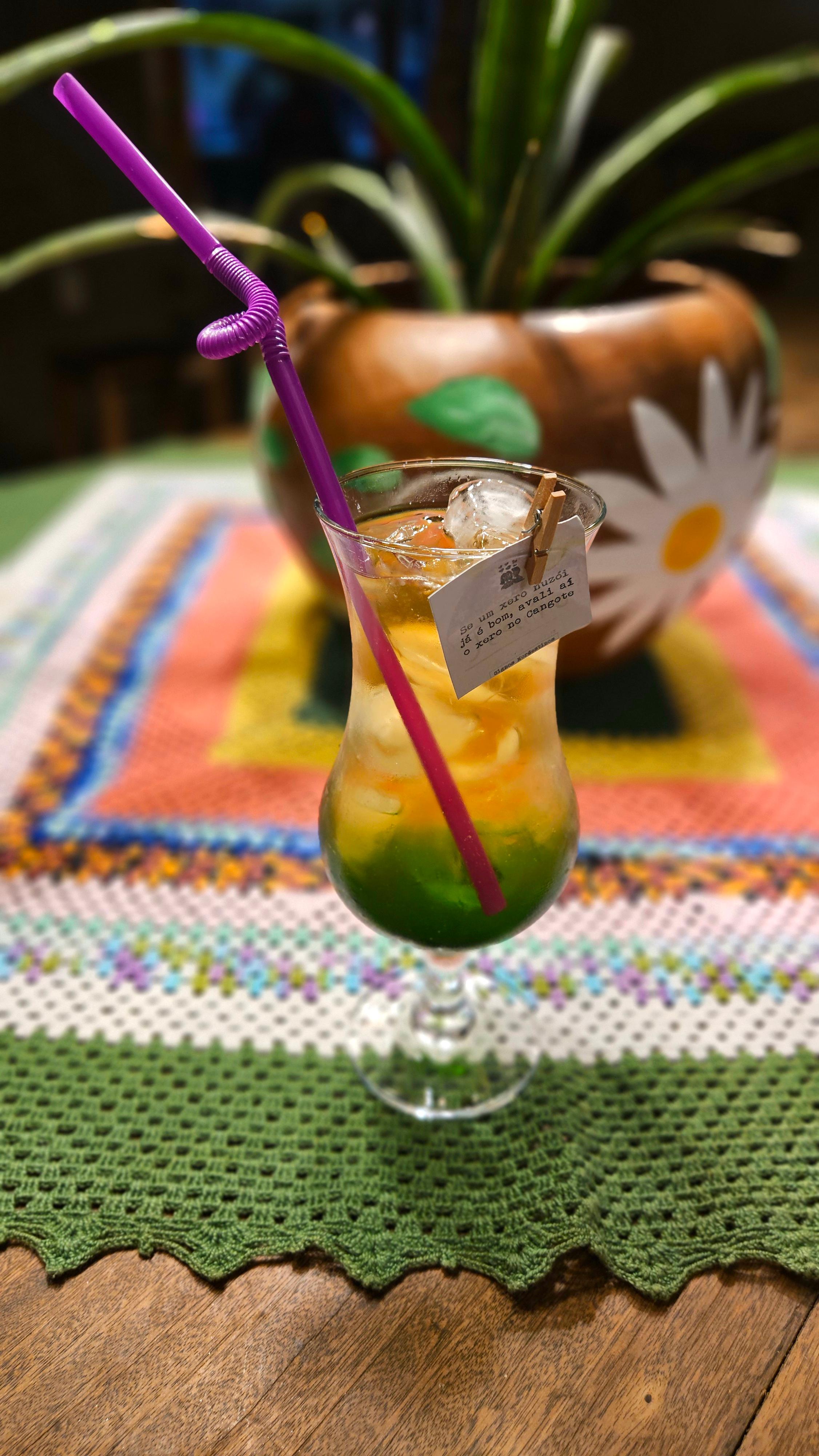 Imagem do prato Capim Cidreira com maçã verde